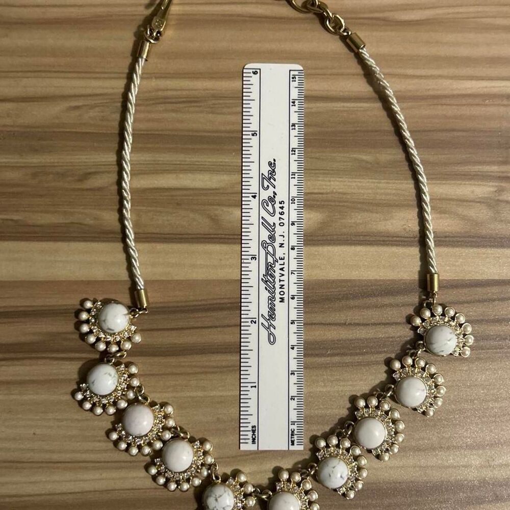 Ann-taylor Women's Gold and White Jewellery